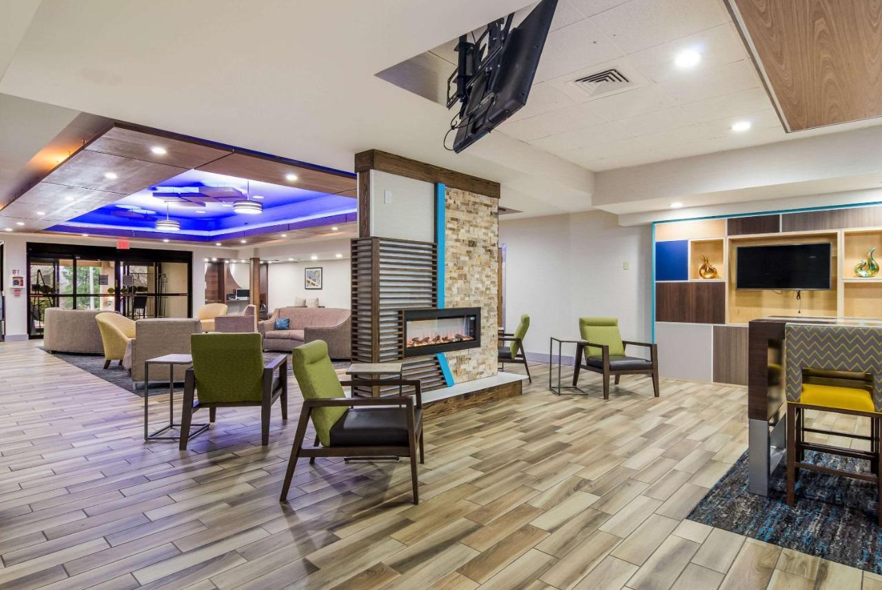 Comfort Inn & Suites Montrose Hill Экстерьер фото
