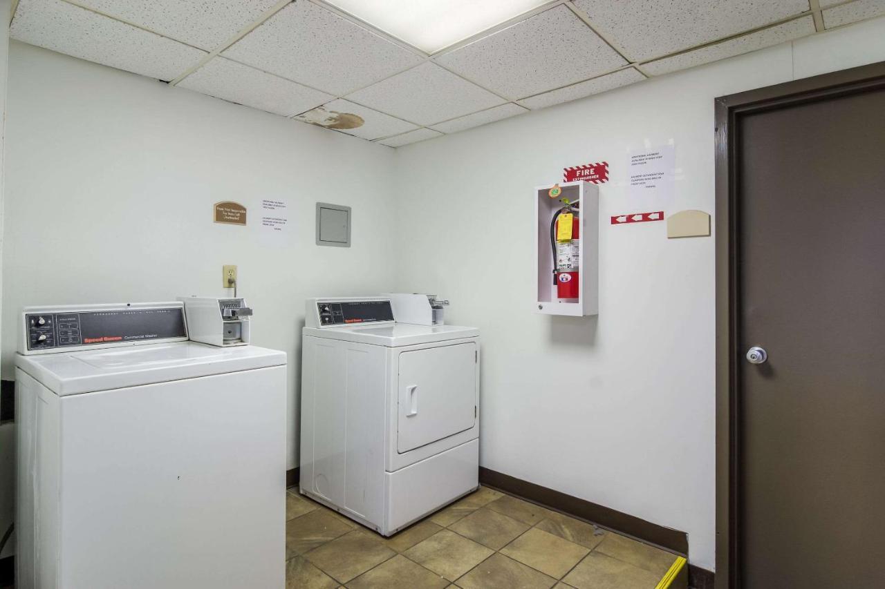 Comfort Inn & Suites Montrose Hill Экстерьер фото