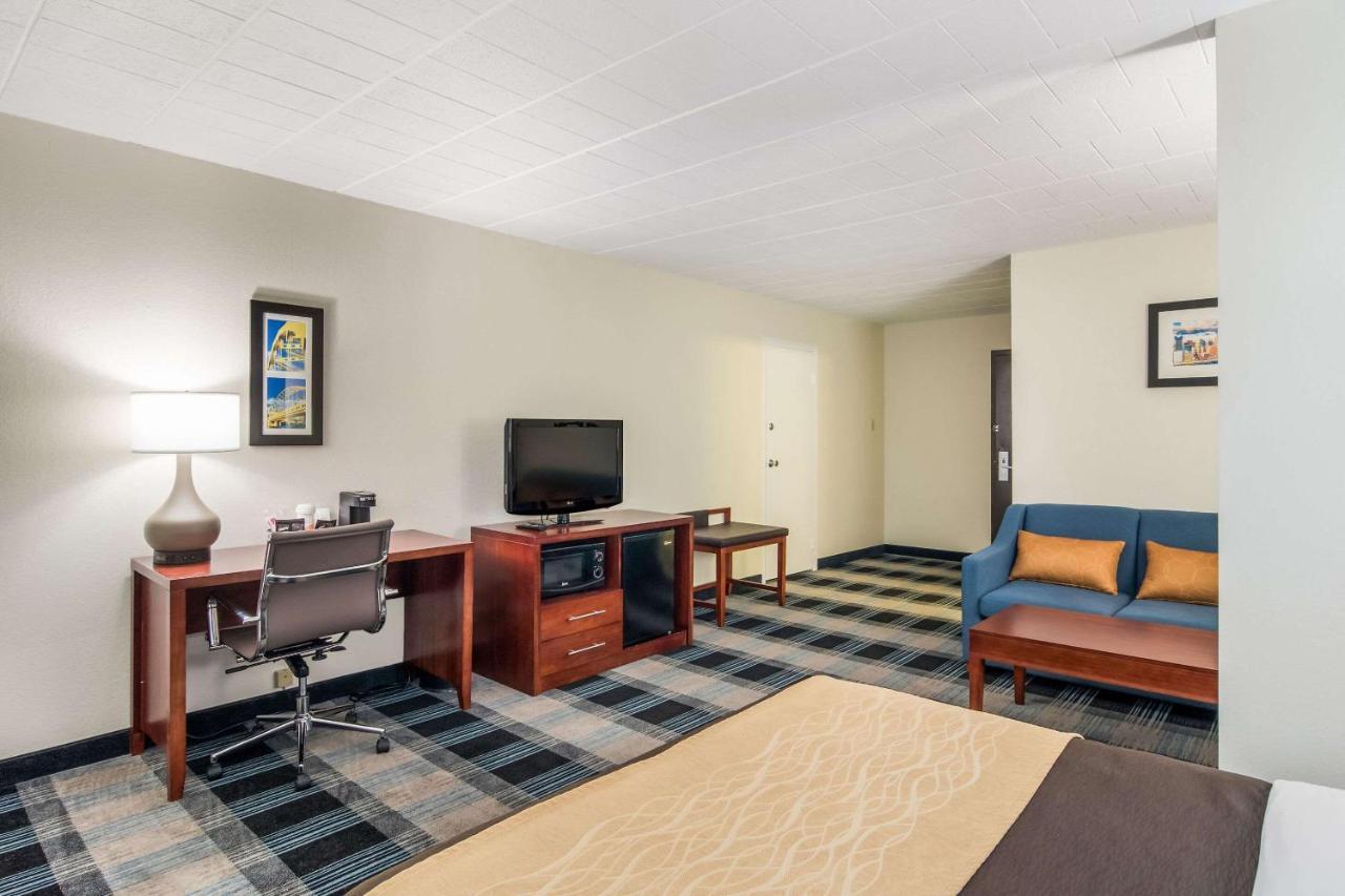 Comfort Inn & Suites Montrose Hill Экстерьер фото