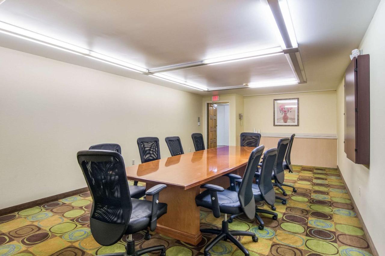 Comfort Inn & Suites Montrose Hill Экстерьер фото