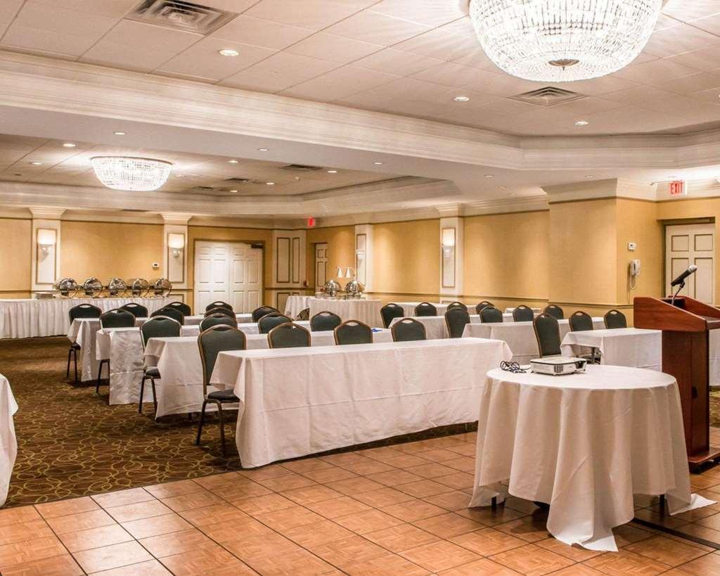 Comfort Inn & Suites Montrose Hill Удобства фото
