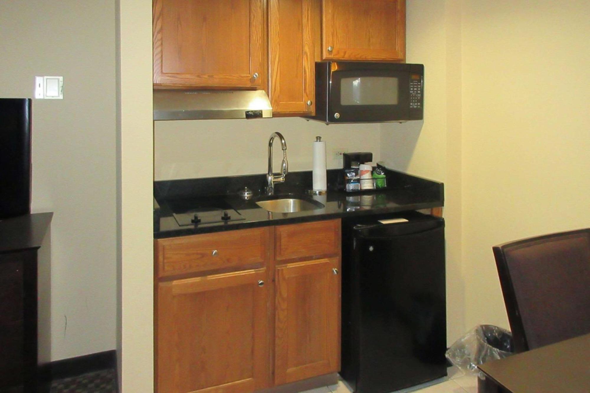 Comfort Inn & Suites Montrose Hill Экстерьер фото