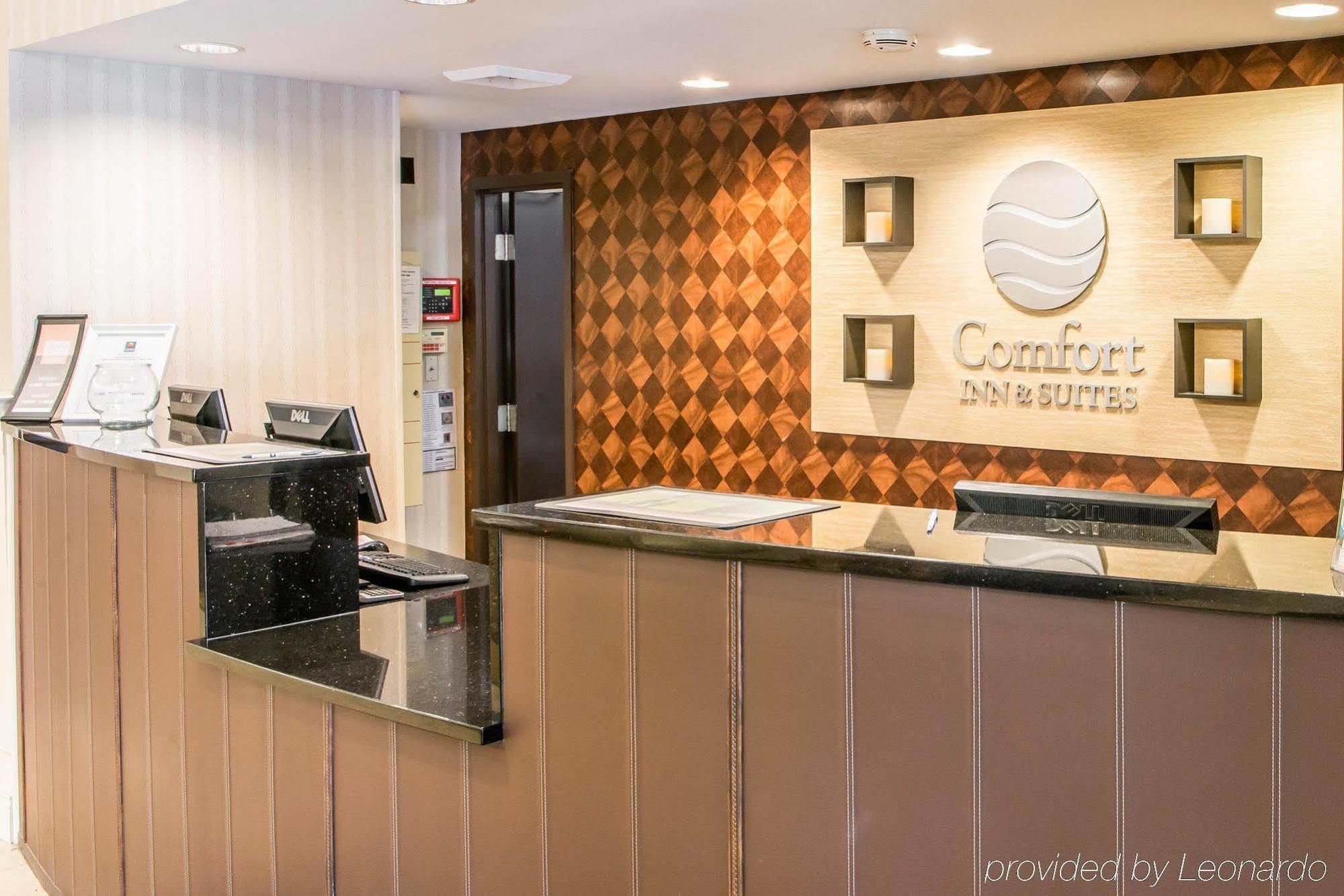 Comfort Inn & Suites Montrose Hill Экстерьер фото